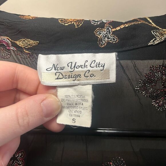 Vintage New York City Design Co Sheer Floral Top Small Fairycore Whimsigoth Y2K - Picture 4 of 6